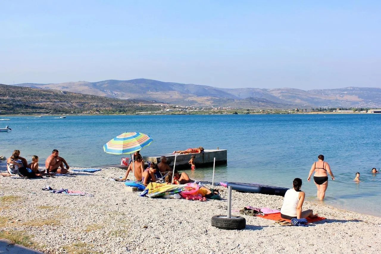 Apartments By The Sea Arbanija, Ciovo - 11514 Trogir