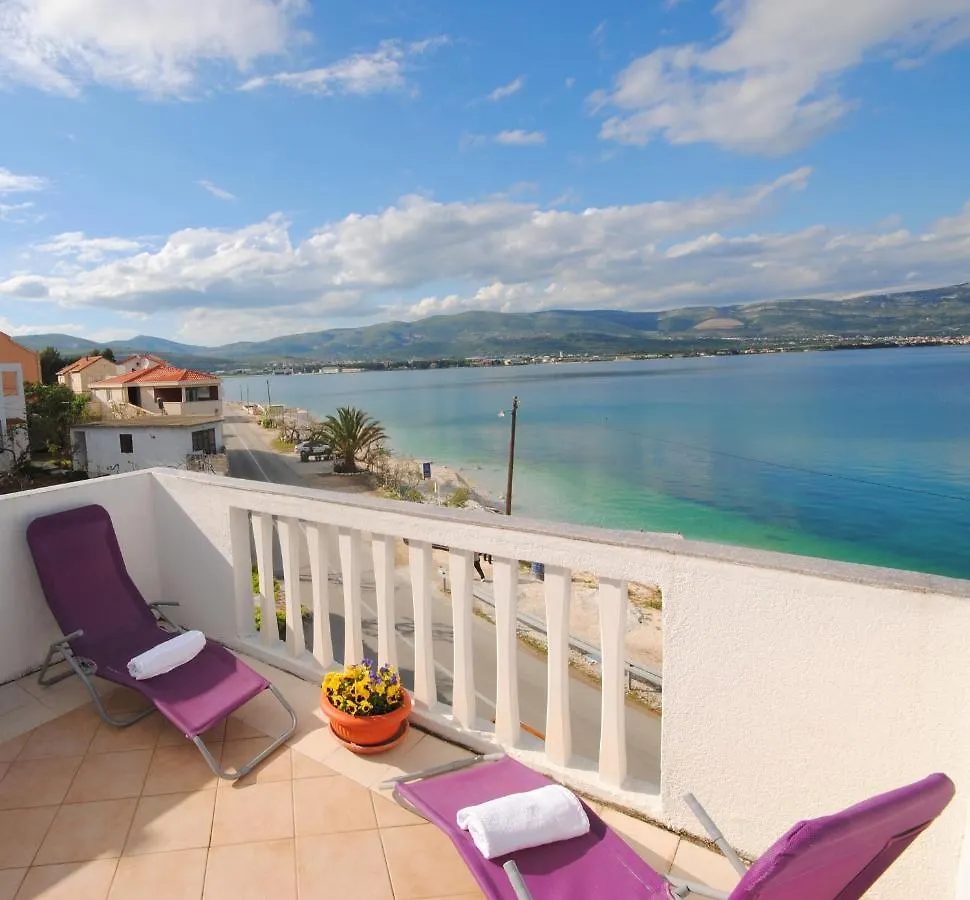 Apartments By The Sea Arbanija, Ciovo - 11514