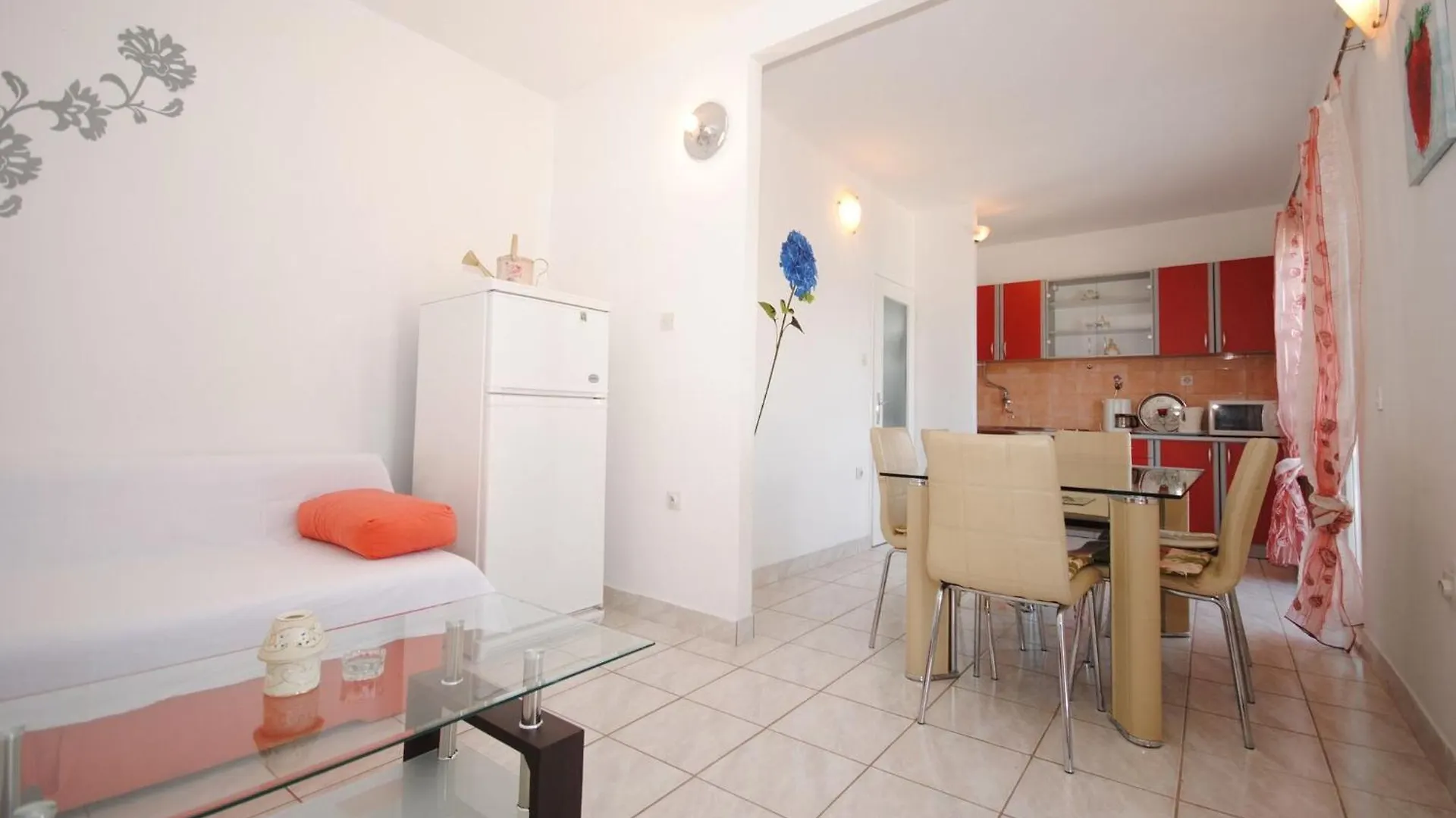 Apartments By The Sea Arbanija, Ciovo - 11514 Trogir