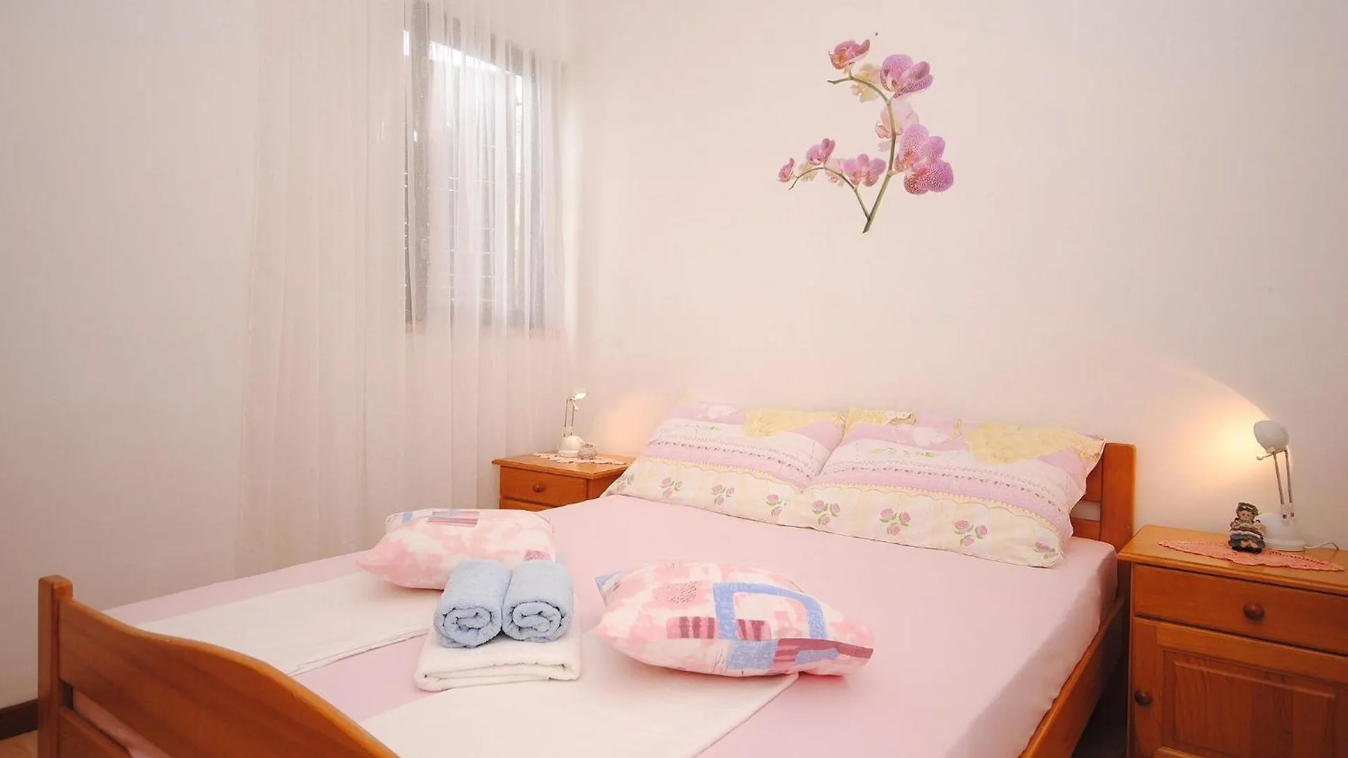 Apartments By The Sea Arbanija, Ciovo - 11514 Trogir