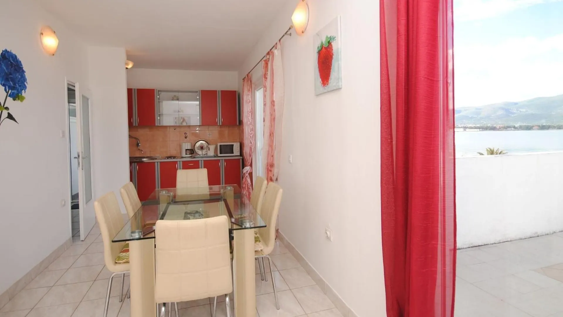 Apartments By The Sea Arbanija, Ciovo - 11514